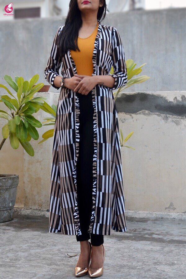Black and White Printed Summer Cool Long Shrug