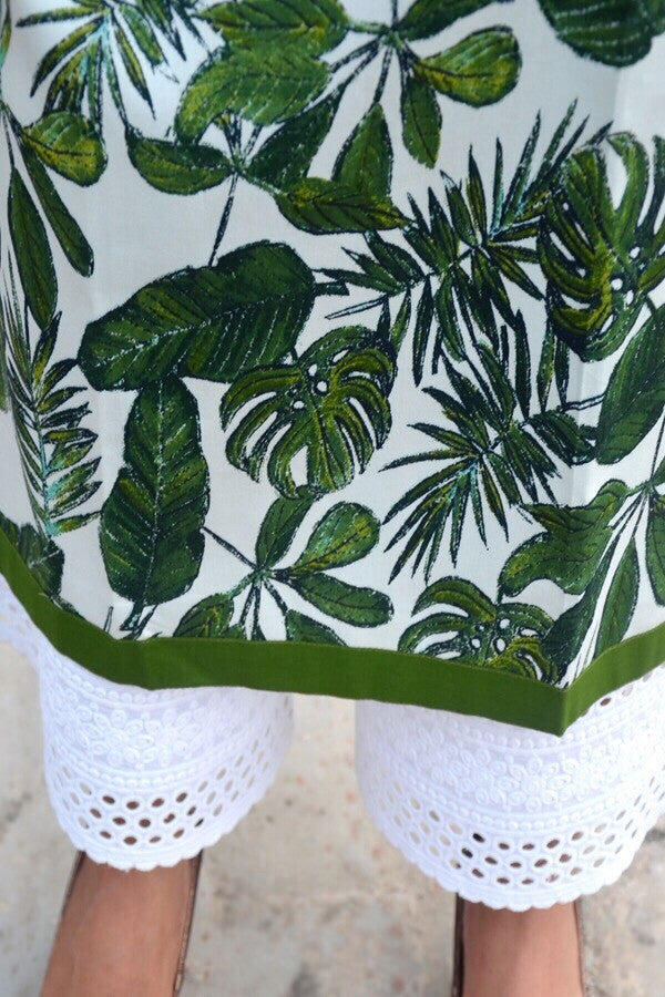 Green Cotton Printed Straight Kurti