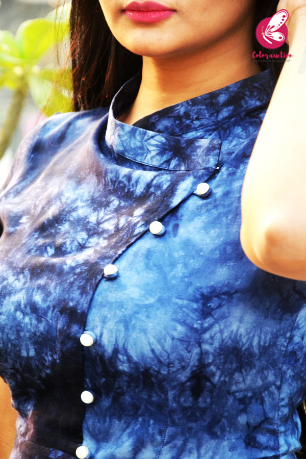 Blue Tie &amp; Dye Rayon Kurti with White Cotton Silk Pants