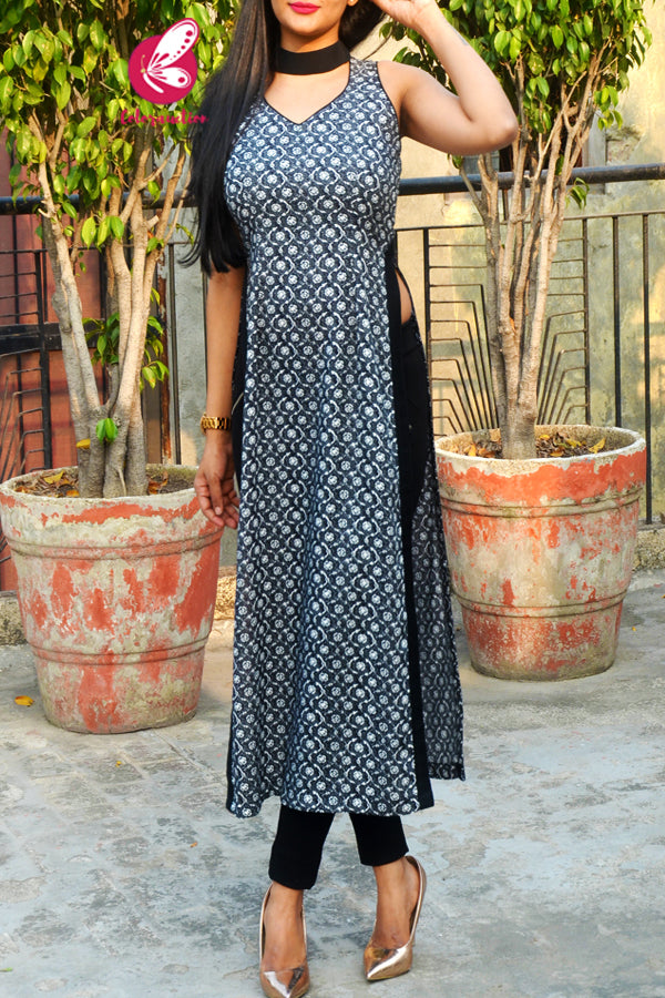 Black &amp; White Printed Rayon High Slit Kurti