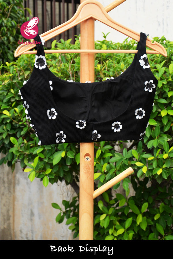 Black &amp; White Mesh Padded Flower Design Backless Design