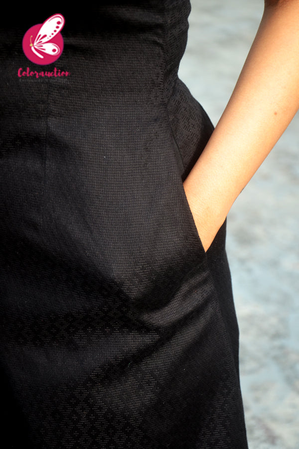 Black Dobby Sleeveless Kurti with Green Cotton Silk Pants Kurti Set