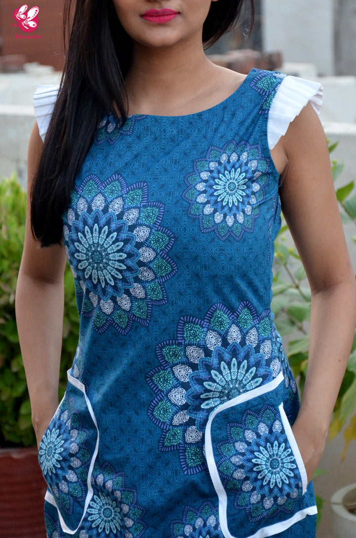 Blue Cotton Printed Straight Kurti