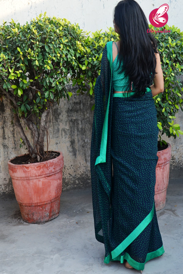 Blue &amp; Green Printed Green Satin Taping Chiffon Saree