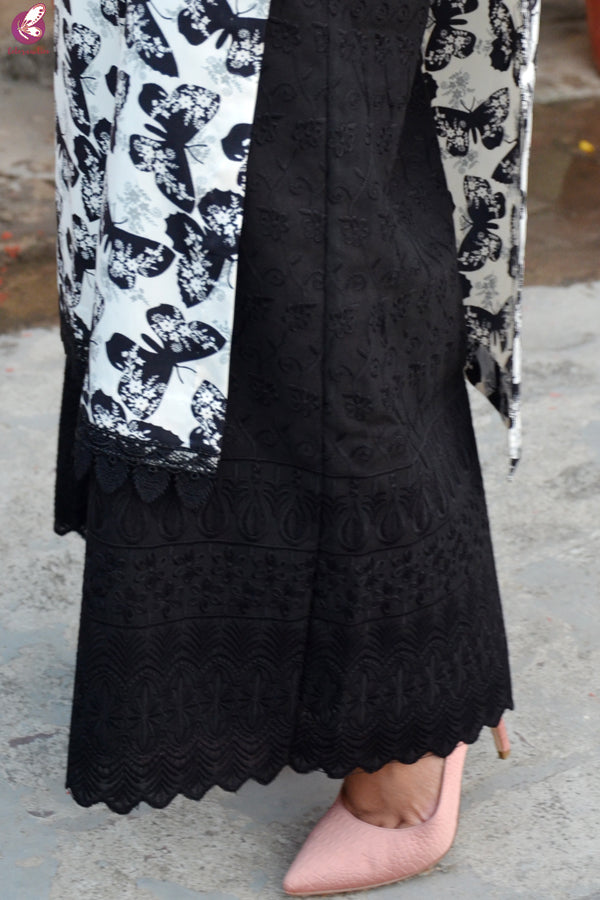 Black &amp; White Crepe Printed Strappy Straight Kurti