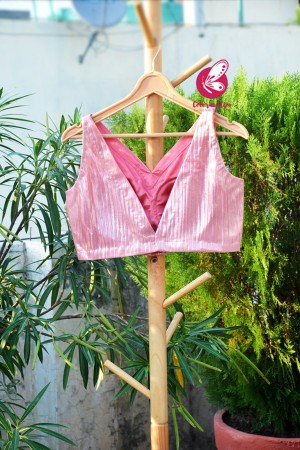 Peachy Pink Backless V-Neck Sleeveless Padded Blouse